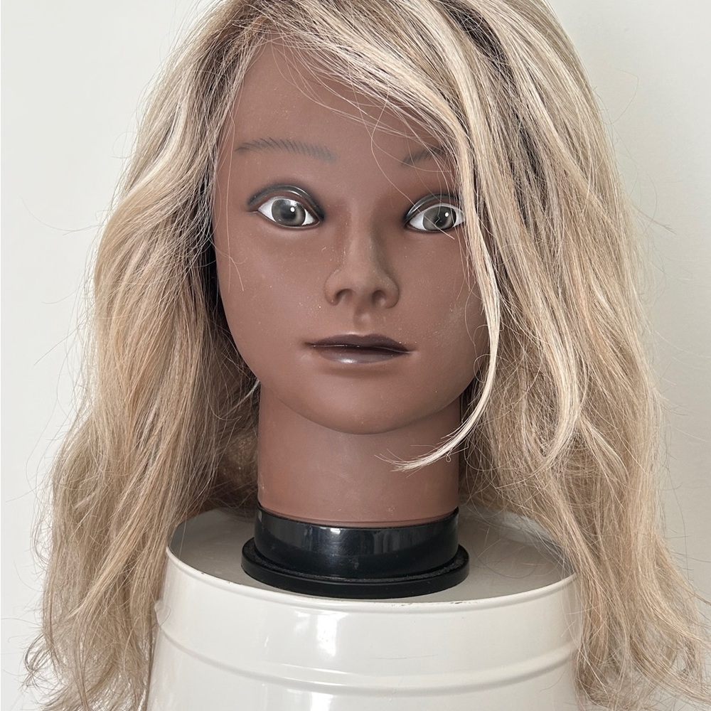 Belle Tress Wig in ButterBeer Blonde